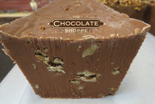 Load image into Gallery viewer, Walnut Fudge